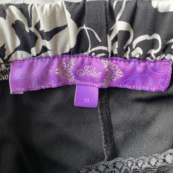 Jolie Black + White Floral Print Strapless Mini/Midi Pleated Dress Size 10 - Picture 2 of 15